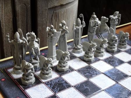 magic-chess-3795150_1920-450x338
